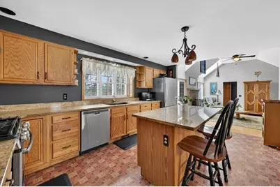 170 Lake Ridge Dr, Taunton, MA 02780 - Photo 9