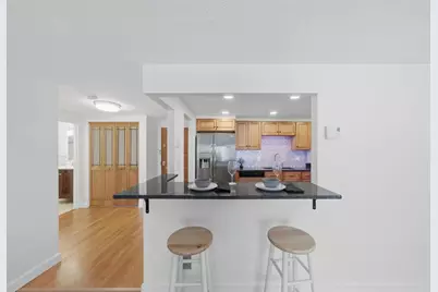 9 Broadway #217, Saugus, MA 01906 - Photo 3