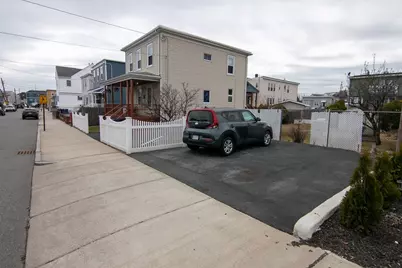 25 McKinley St, Revere, MA 02151 - Photo 3