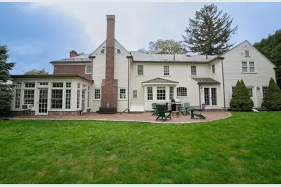 32 Pickwick Road, Newton, MA 02465 - Photo 3