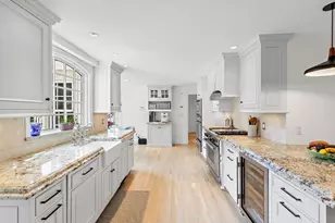 32 Pickwick Rd, Newton, MA 02465 - Photo 11