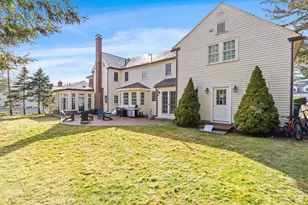 32 Pickwick Rd, Newton, MA 02465 - Photo 5