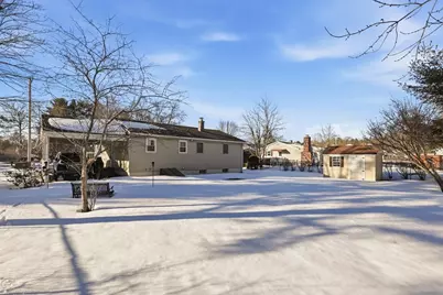 308 Apremont Hwy, Holyoke, MA 01040 - Photo 5