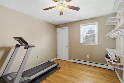 308 Apremont Hwy, Holyoke, MA 01040 - Photo 25