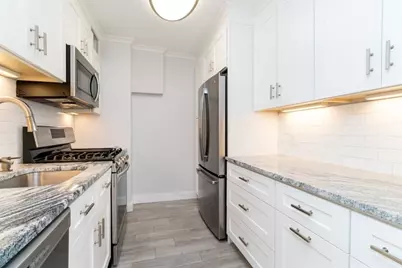 33 Pond Ave #1106, Brookline, MA 02445 - Photo 9