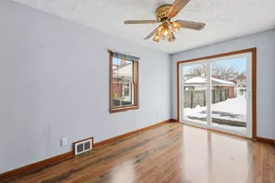 56 Percy St, Chicopee, MA 01020 - Photo 23