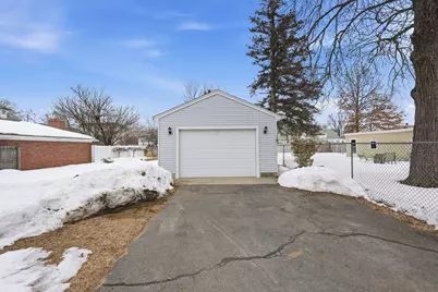 56 Percy St, Chicopee, MA 01020 - Photo 35