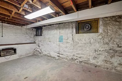 17 Euclid Ave, Worcester, MA 01610 - Photo 35