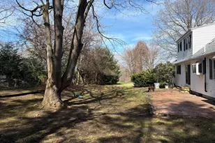 208 Rolling Ridge Rd, Amherst, MA 01002 - Photo 3