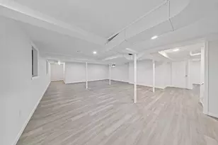 86 Willowbrook Dr, Agawam, MA 01001 - Photo 39