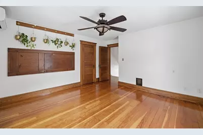 238 Elm St, Agawam, MA 01001 - Photo 21