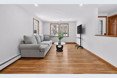 23 Cady St, Billerica, MA 01821 - Photo 3