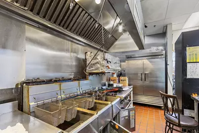 206 East Main St, Milford, MA 01757 - Photo 9