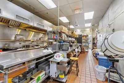 206 East Main St, Milford, MA 01757 - Photo 15