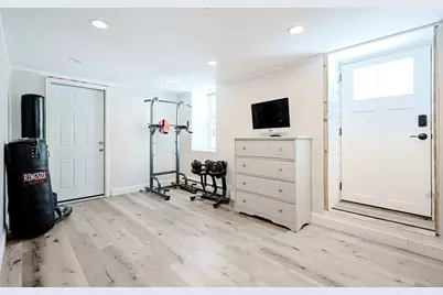 42 Westglow St, Boston, MA 02122 - Photo 29