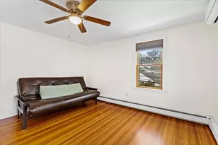 15 Hillock St, Boston, MA 02131 - Photo 19