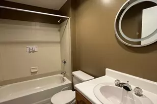 750 Davol, Fall River, MA 02720 - Photo 11