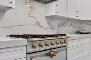 260 Beacon, Boston, MA 02116 - Photo 11