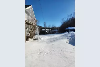 15 McDonald Street #2, Spencer, MA 01562 - Photo 5