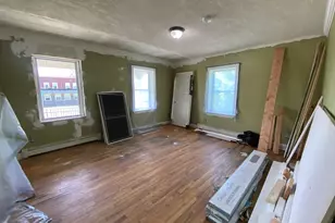 427-429 Deerfield St, Greenfield, MA 01301 - Photo 17