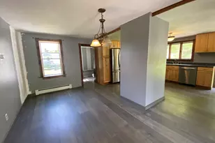 427-429 Deerfield St, Greenfield, MA 01301 - Photo 13