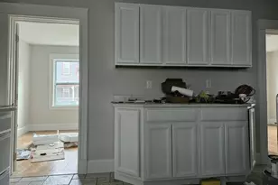 9 Victoria, Lowell, MA 01851 - Photo 3