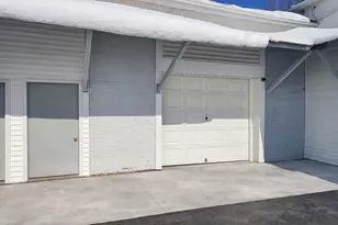 37 S Meadow St, Westfield, MA 01085 - Photo 1