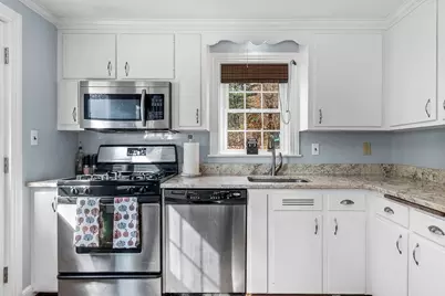 61 Ledgewood Rd, Dedham, MA 02026 - Photo 3