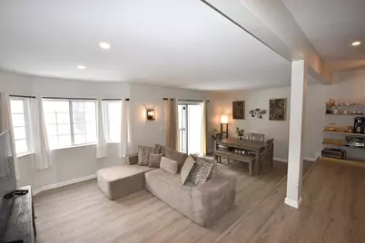 206 Tall Oaks Dr #L, Weymouth, MA 02190 - Photo 3