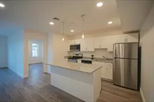 693 Western Ave, Lynn, MA 01907 - Photo 3