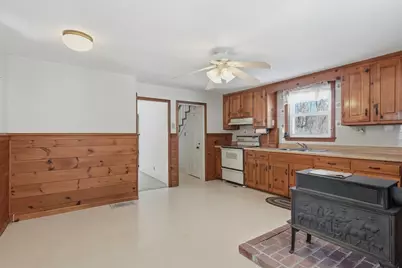 129 Whittier Rd, Haverhill, MA 01830 - Photo 15