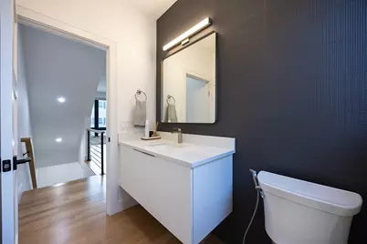 25 Tolman St #2, Waltham, MA 02453 - Photo 17