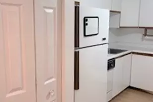 3920 Mystic Valley Pkwy, Medford, MA 02155 - Photo 9