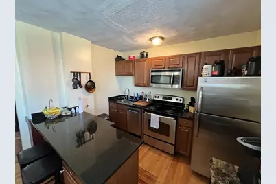 221 Holland St #2, Somerville, MA 02144 - Photo 3