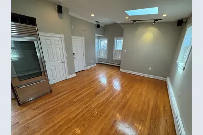 24 Ellington Rd #3, Somerville, MA 02144 - Photo 5