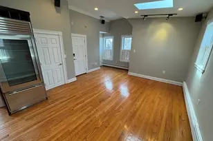 24 Ellington Rd, Somerville, MA 02144 - Photo 5