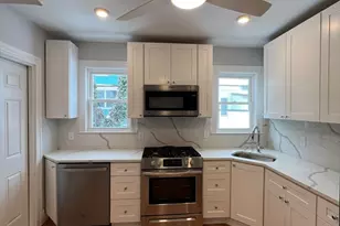 11 Burnham St, Somerville, MA 02144 - Photo 5