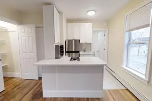 65 Walden St, Cambridge, MA 02140 - Photo 3