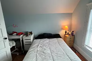 11 Burnham St, Somerville, MA 02144 - Photo 3