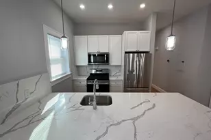 29 Alpine St, Somerville, MA 02144 - Photo 5