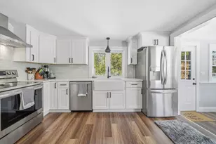 1187 West St, Walpole, MA 02081 - Photo 3