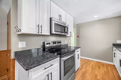 67 Colemore St, Agawam, MA 01030 - Photo 9