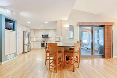 18 Sherborne Cir, Ashland, MA 01721 - Photo 5