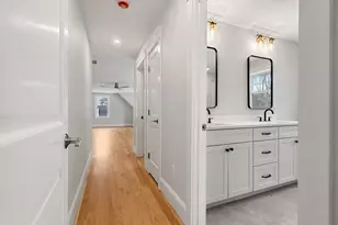 125 Livingstone Ave, Beverly, MA 01915 - Photo 27