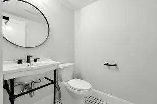 125 Livingstone Ave, Beverly, MA 01915 - Photo 21