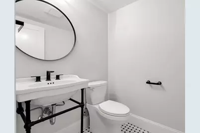 125 Livingstone Ave, Beverly, MA 01915 - Photo 19