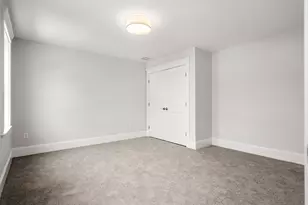 125 Livingstone Ave, Beverly, MA 01915 - Photo 31