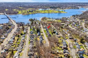 125 Livingstone Ave, Beverly, MA 01915 - Photo 5