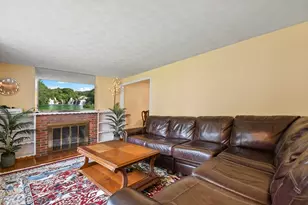 86 Harriet Ave, Shrewsbury, MA 01545 - Photo 3