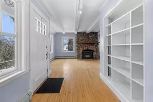 207 Pleasant St, Milton, MA 02186 - Photo 3